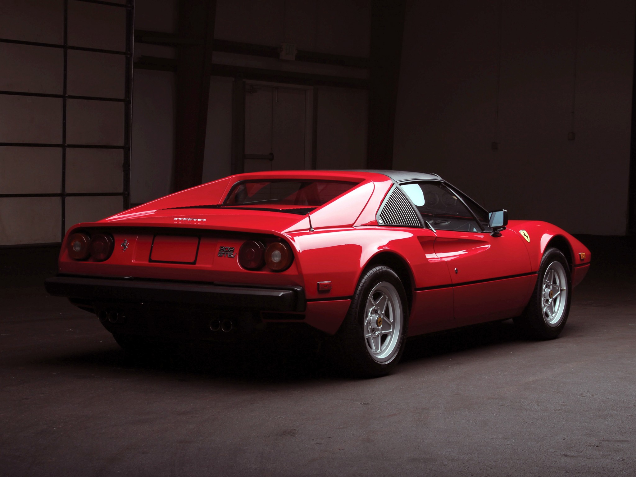 FERRARI 308 GTSi Specs & Photos - 1980, 1981, 1982 - autoevolution