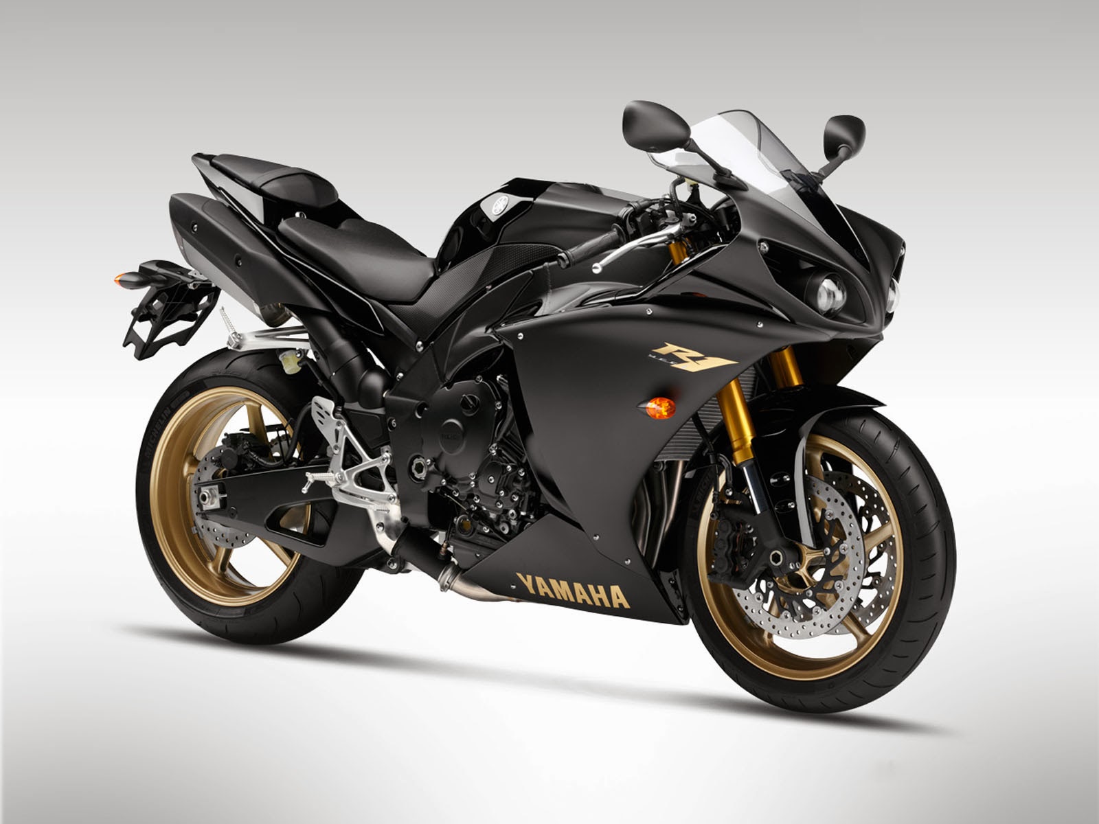 wallpapers: Yamaha YZF-R1 Wallpapers