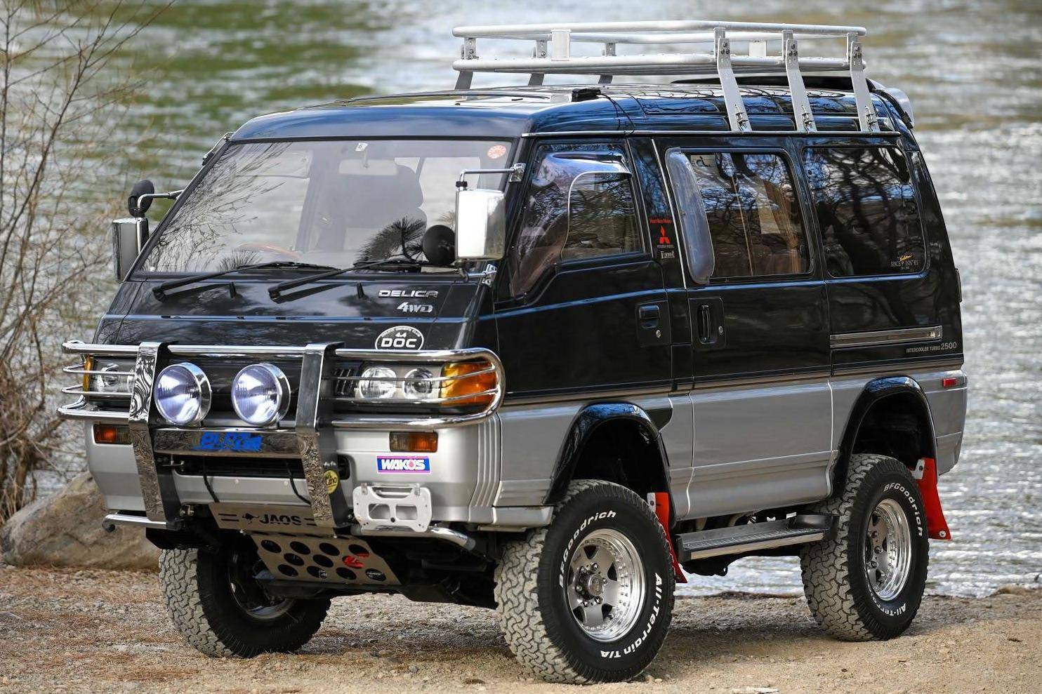 1992 Mitsubishi Delica Star Wagon Exceed 4x4 auction - Cars & Bids