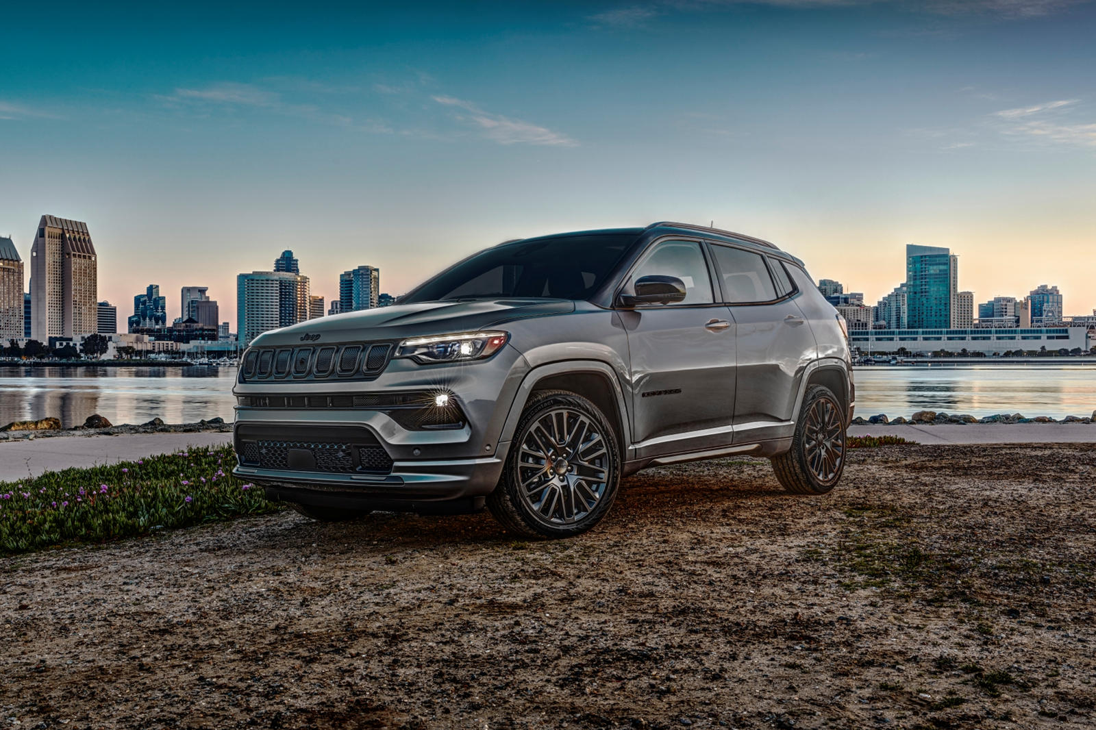 2022 Jeep Compass Lands In Chicago With New Tech And Fresh Interior