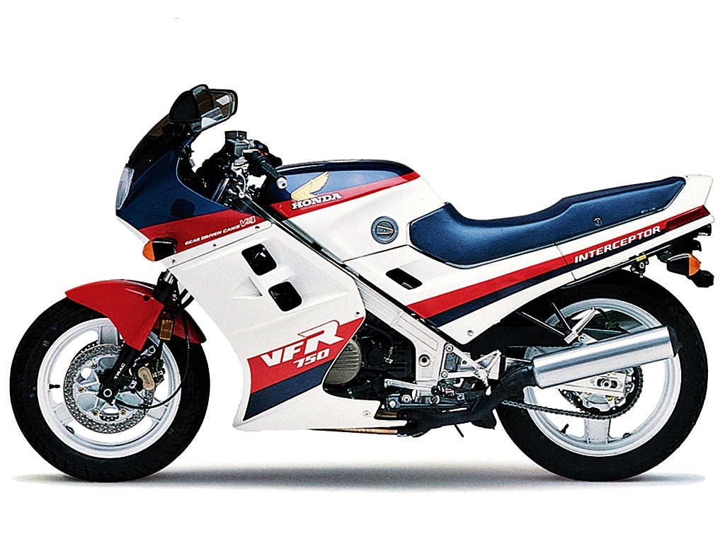 Honda VFR750F (1986) - 2ri.de