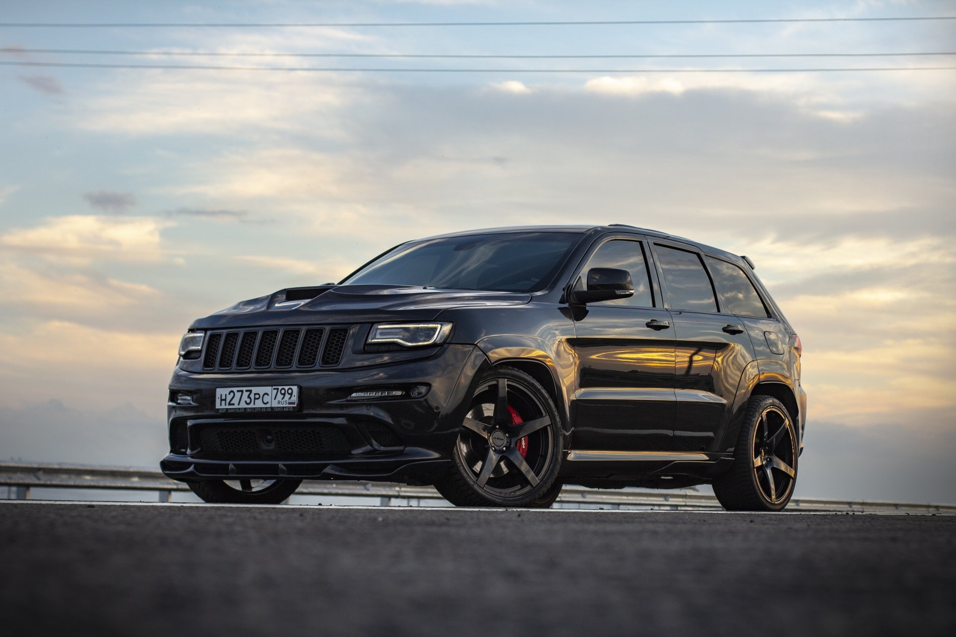 Vehicles Jeep Grand Cherokee SRT8 4k Ultra HD Wallpaper