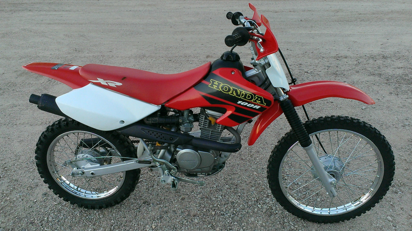 Honda 2001 XR100R Dirt Bike XR 100R 100 XR100