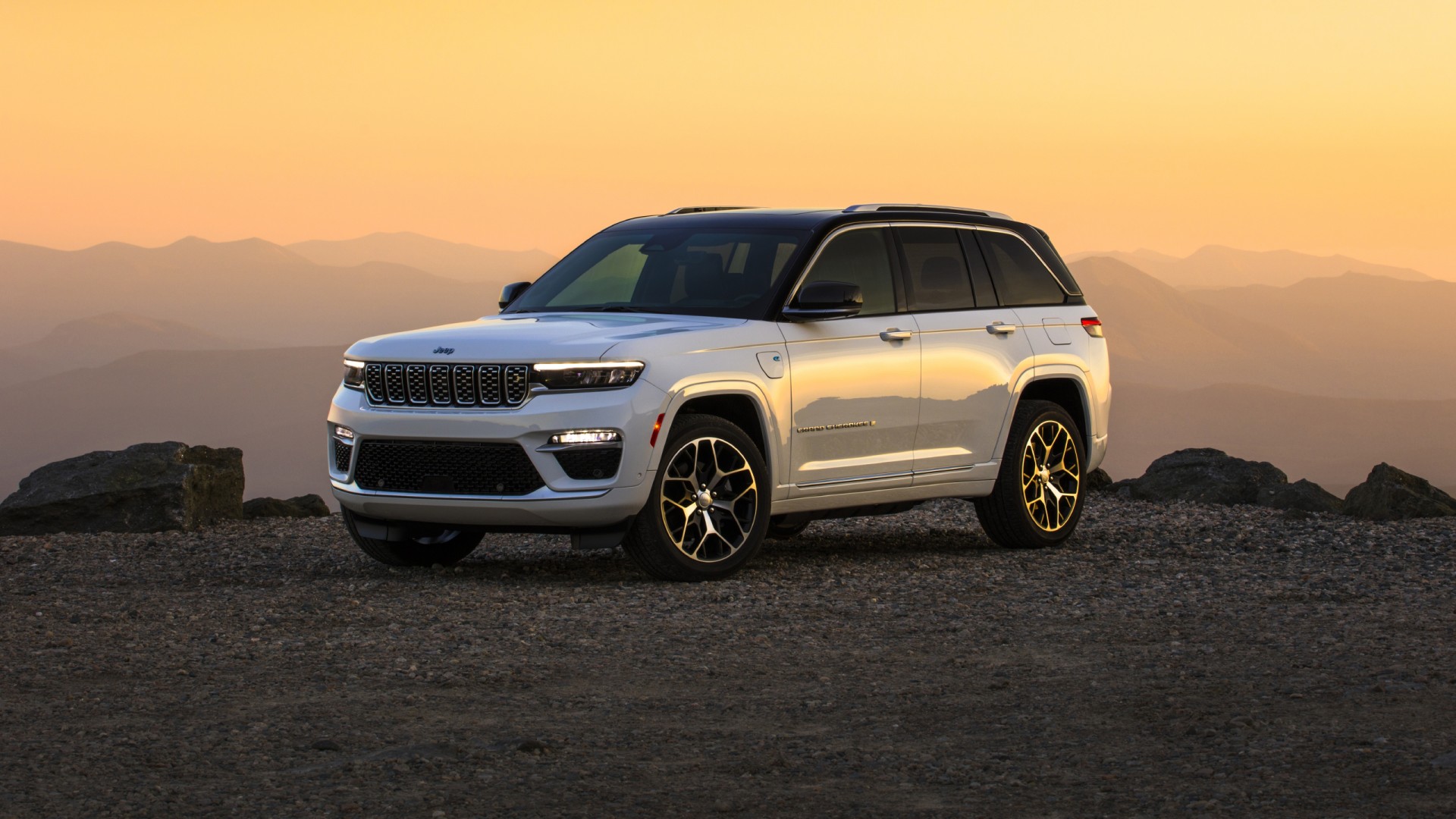 2022 Jeep Grand Cherokee Summit Reserve 4xe Wallpaper | HD Car